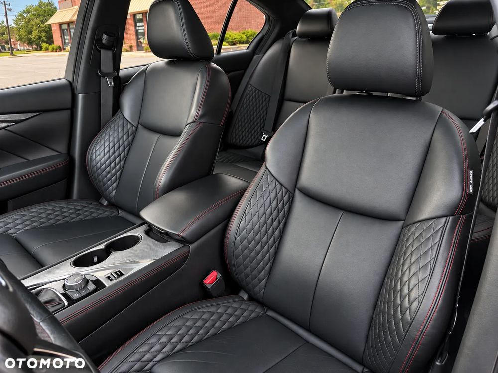 Infiniti Q50 Q50(S) 3.0t Sport Tech - 17