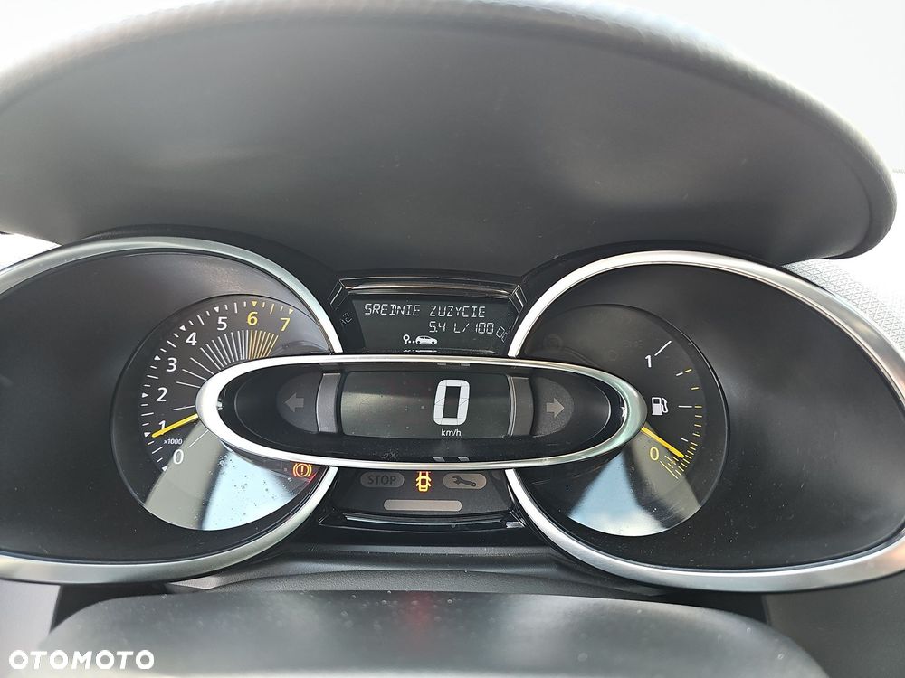 Renault Clio 1.2 16V Limited EU6 - 23