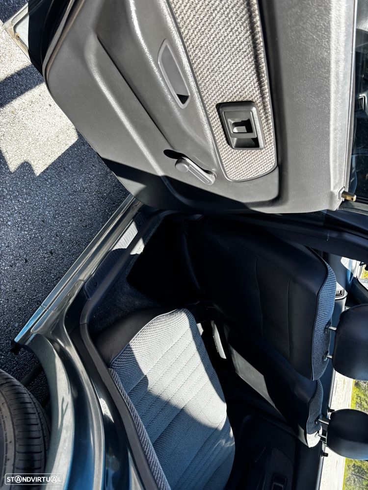 Toyota Corolla Sedan 1.3 XL 12V - 13