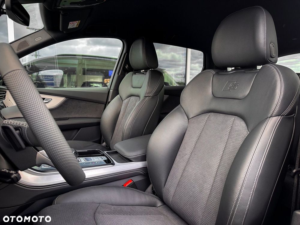 Audi Q7 - 21