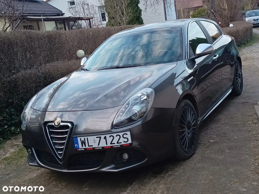 Alfa Romeo Giulietta 1.8 TBi 16V Quadrifoglio Verde - 2