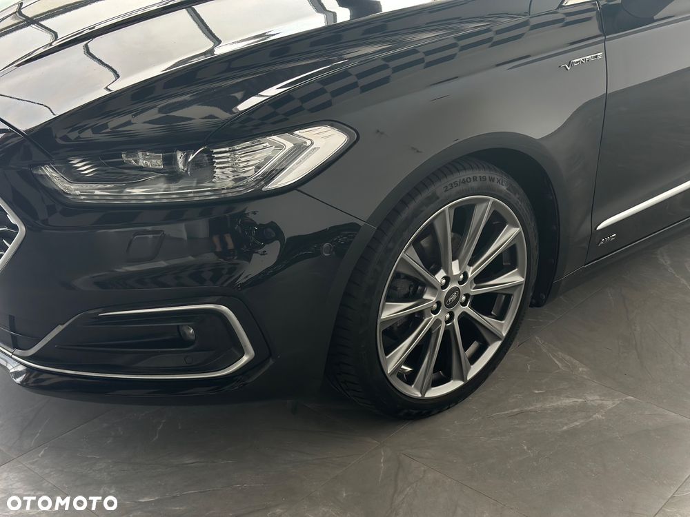 Ford Mondeo - 10