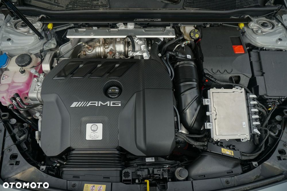 Mercedes-Benz Klasa A 45 S AMG 4-Matic 8G-DCT - 12