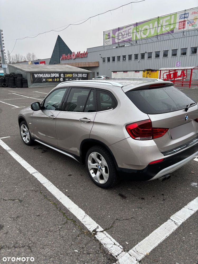 BMW X1 xDrive20i - 5