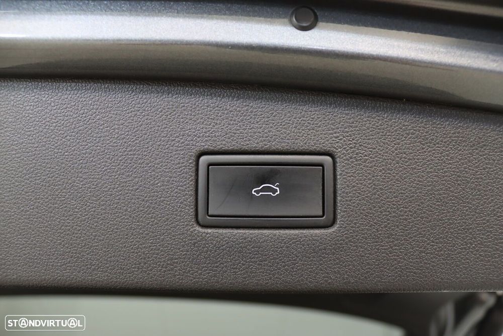 VW Tiguan Allspace 2.0 TDI Confortline DSG - 35