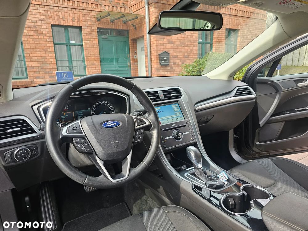 Ford Mondeo 2.0 TDCi STart-Stopp PowerShift-Aut Titanium - 8