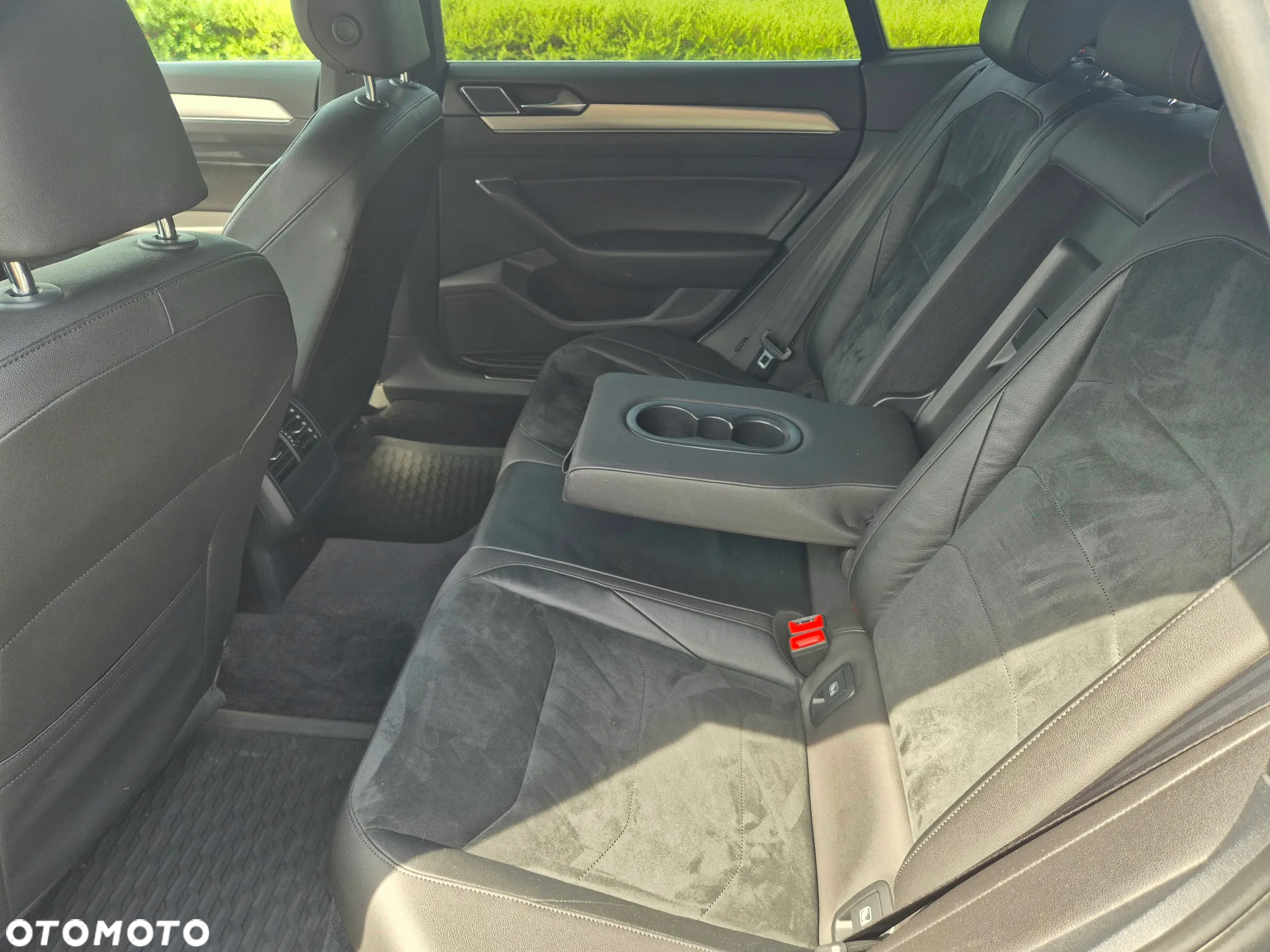 Volkswagen Arteon 2.0 TSI Elegance DSG - 27