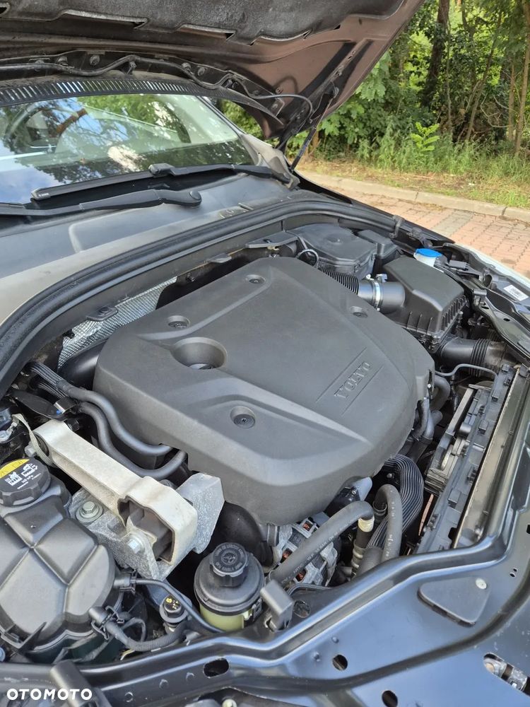 Volvo XC 60 D4 Geartronic Momentum - 28
