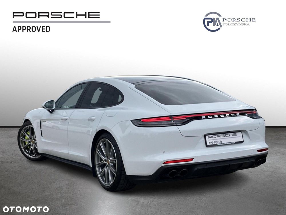 Porsche Panamera - 3