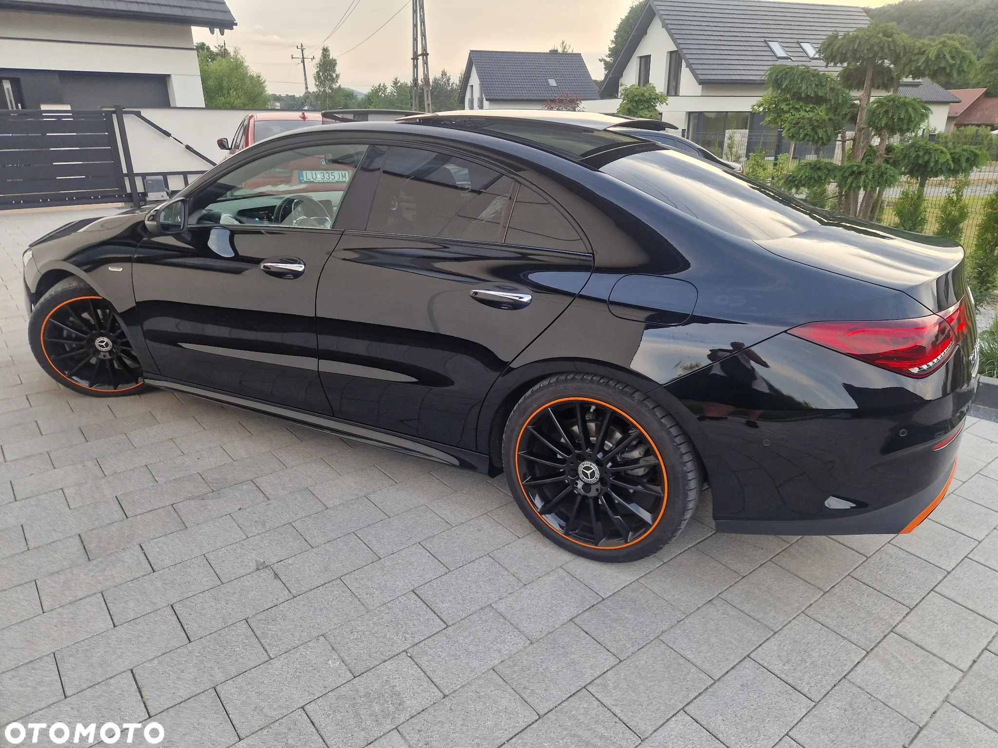 Mercedes-Benz CLA 220 4-Matic Edition 1 7G-DCT - 9