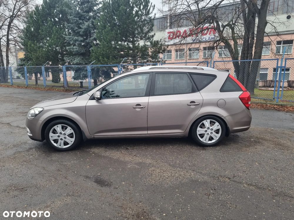 Kia Ceed 1.6 Crdi Comfort - 3