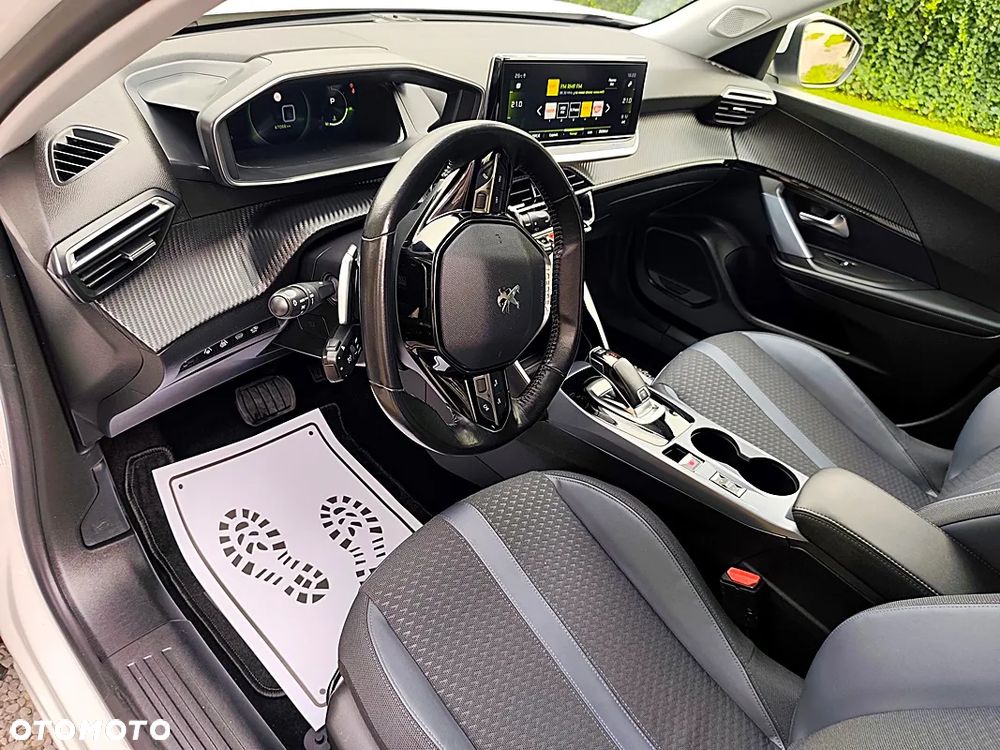 Peugeot 2008 PureTech 130 EAT8 Active Pack - 10
