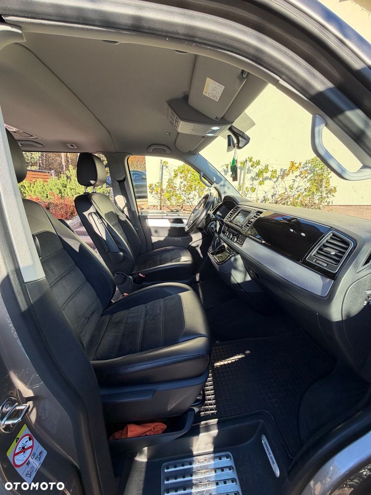 Volkswagen Multivan - 12