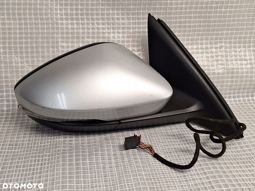 lusterko prawe skoda octavia III 3 2012- 9 pin lf9e  orginal  demontaz