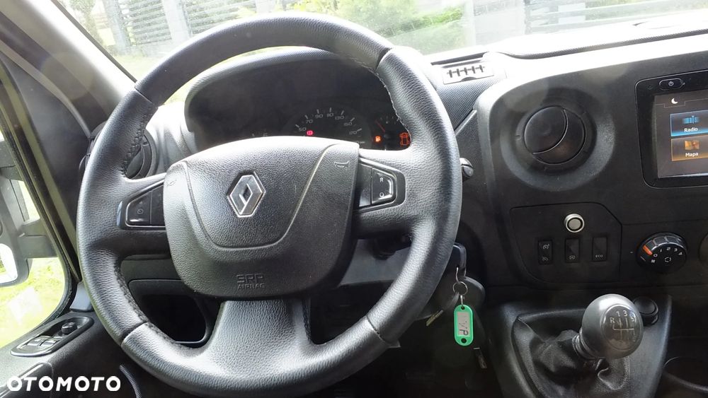 Renault Master - 32