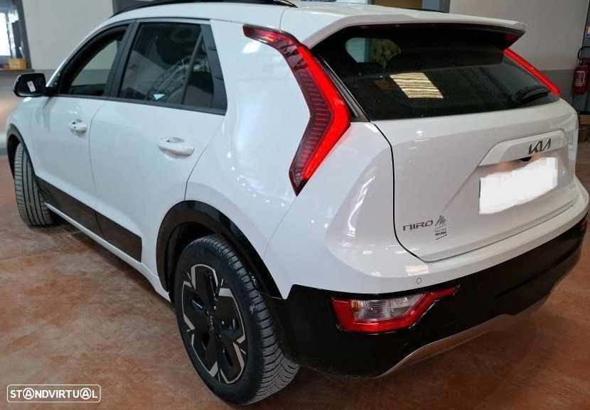Kia Niro EV 64kWh Tech - 2