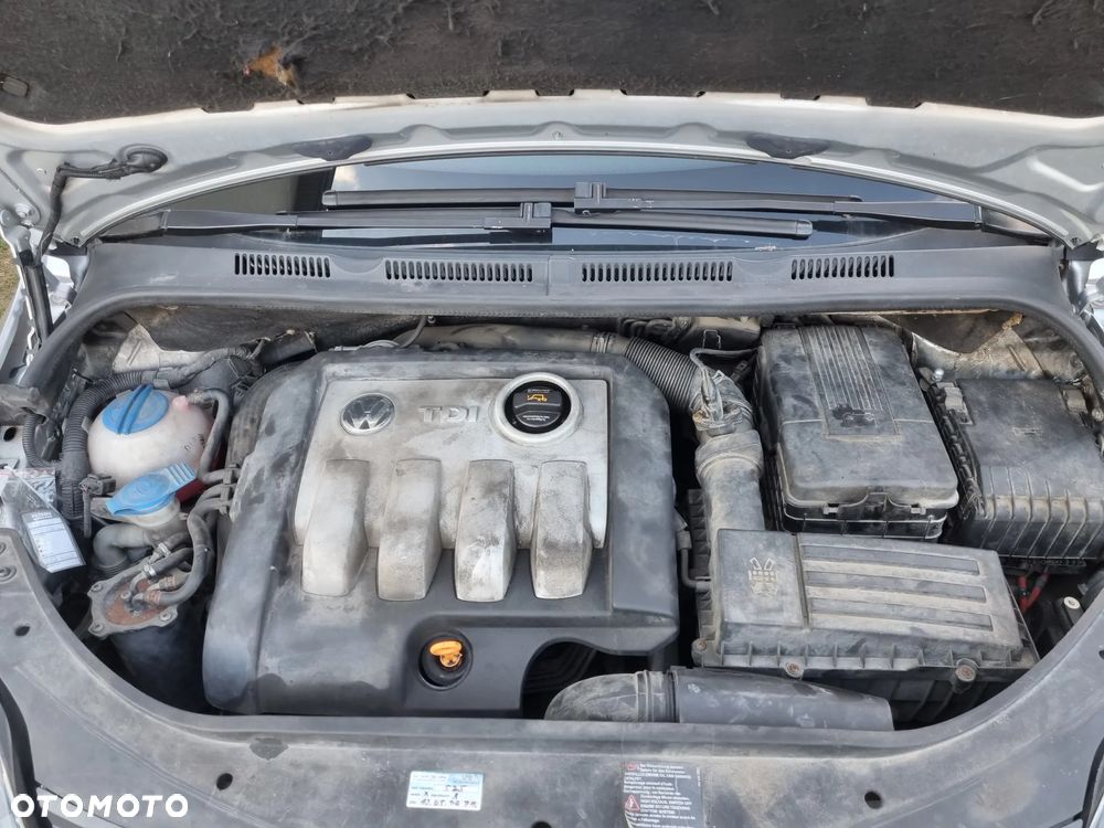 Volkswagen Golf Plus - 16