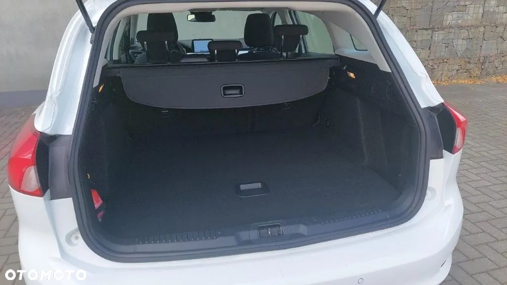 Ford Focus 1.5 EcoBlue Connected - 23