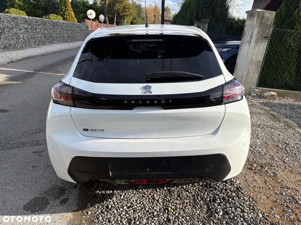 Peugeot 208 e-208 50kWh GT - 9