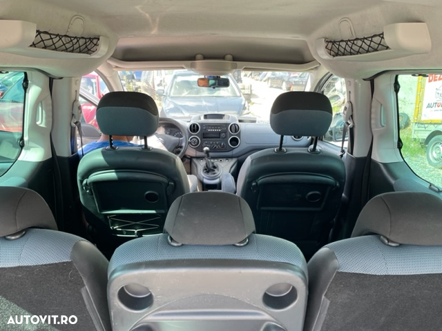 Dezmembrez Citroen Berlingo 1.6 HDI - 9