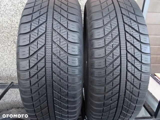195/60/R16 89H GOODYEAR VECTOR 4 SEASON - 1