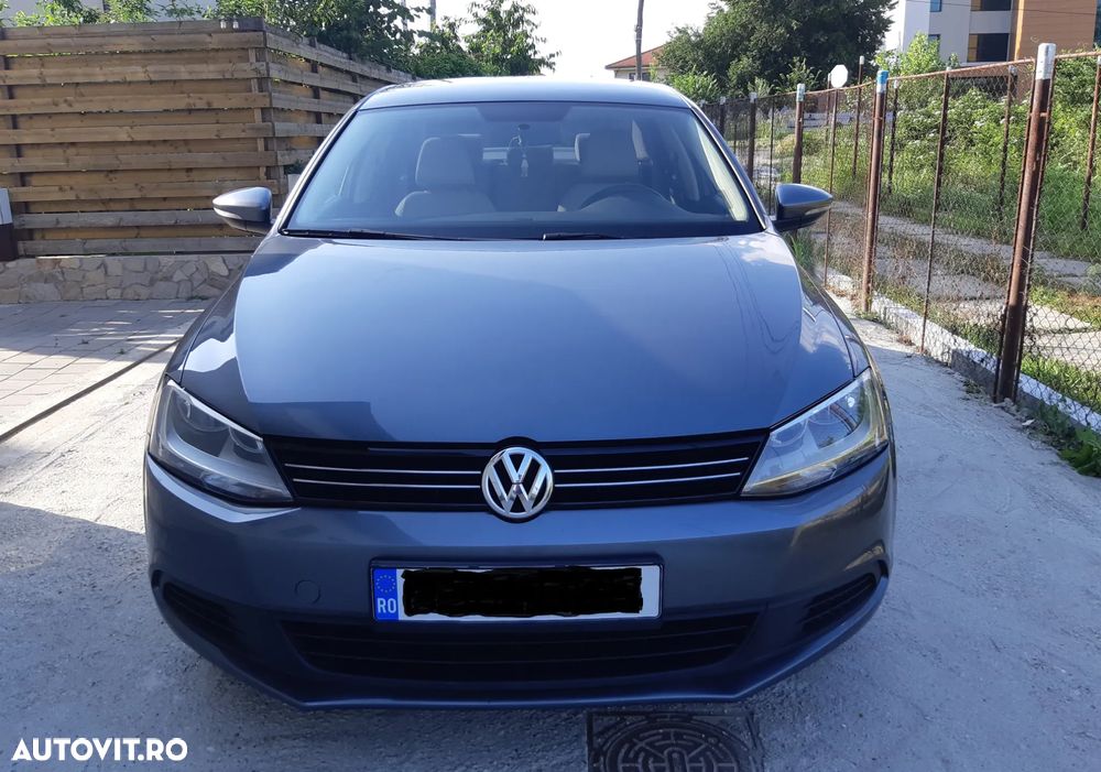 Volkswagen Jetta 1.6 TDI CR DPF Trendline - 4