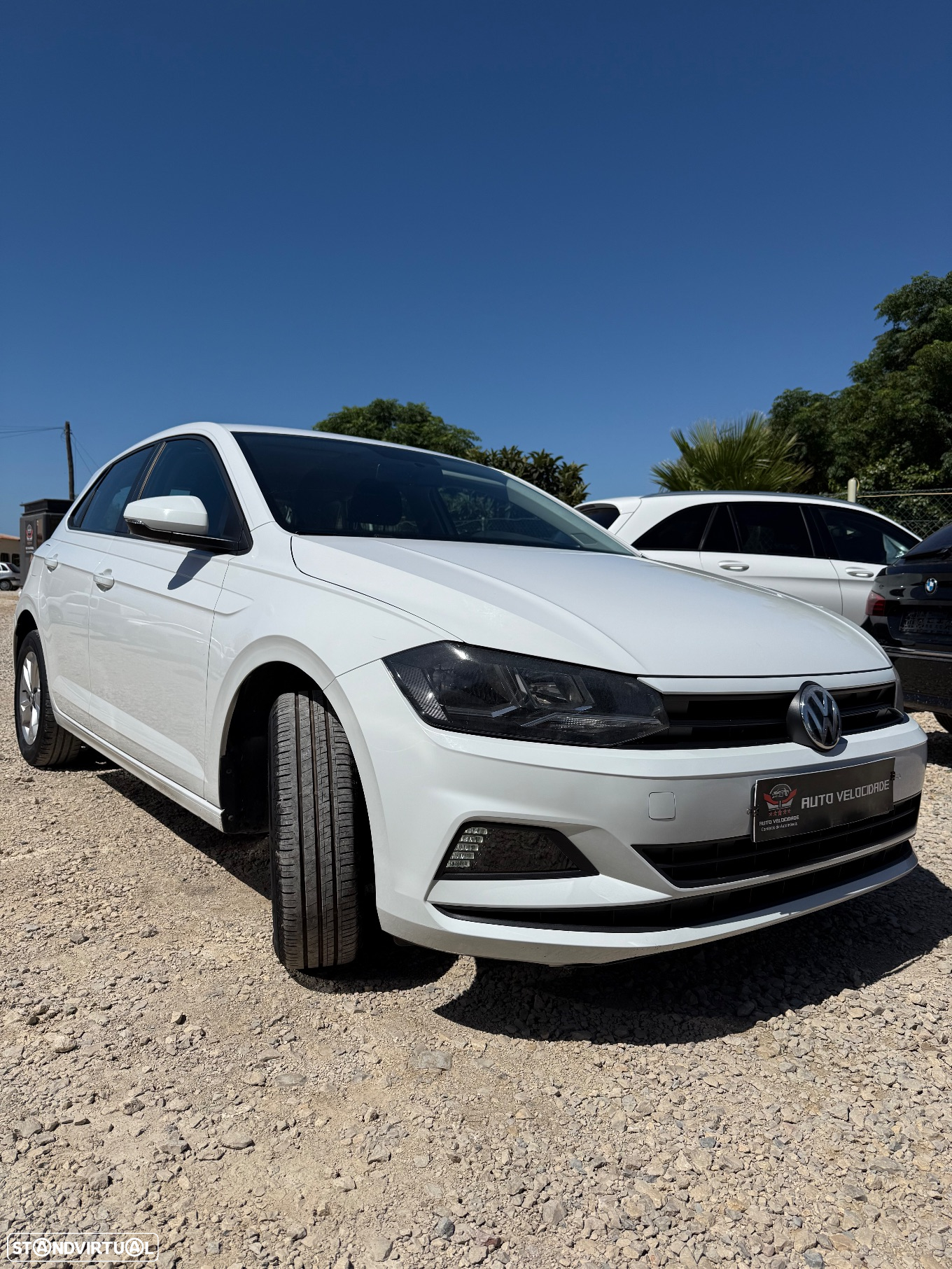 VW Polo 1.0 Confortline - 2