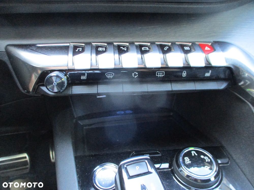 Peugeot 3008 2.0 BlueHDi GT S&S EAT8 - 30