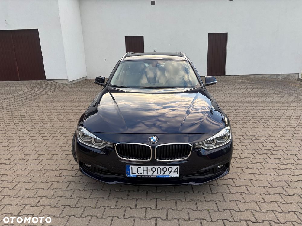 BMW Seria 3 320d Efficient Dynamics Edition Blue Perf - 3