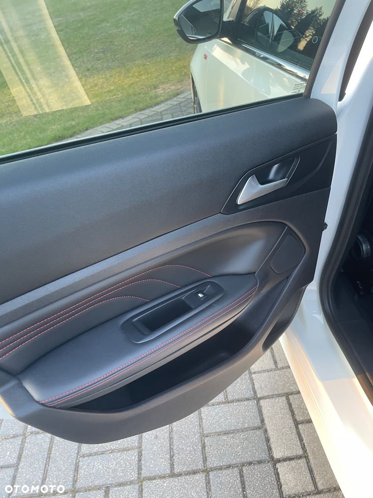Peugeot 308 GTi by Sport - 29