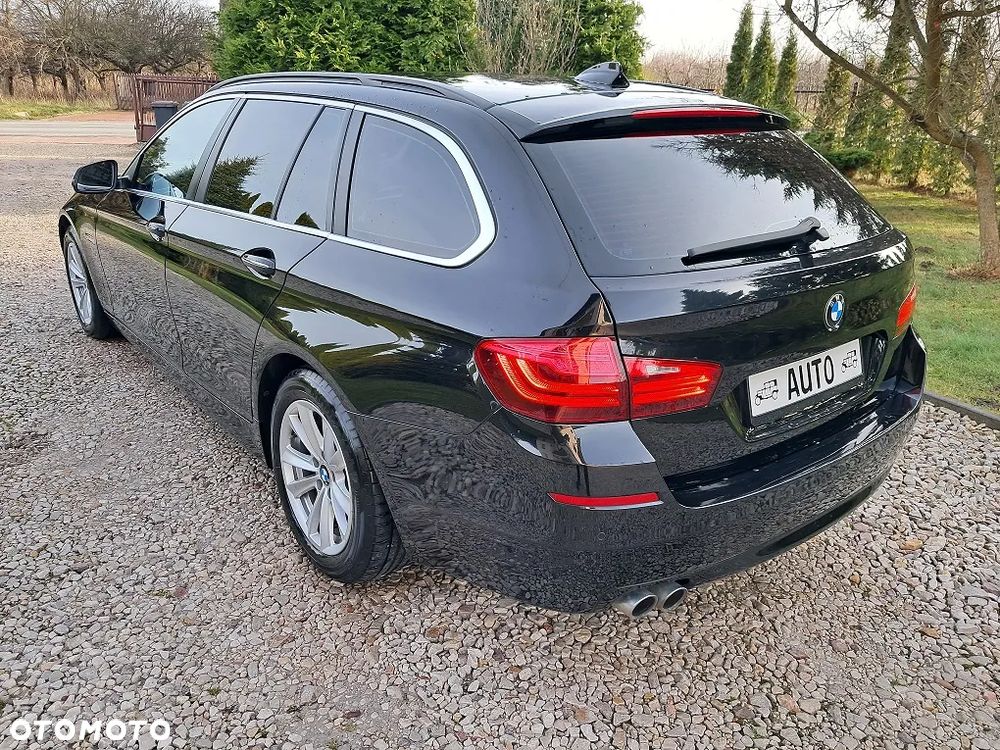 BMW Seria 5 525d xDrive Sport-Aut Modern Line - 5