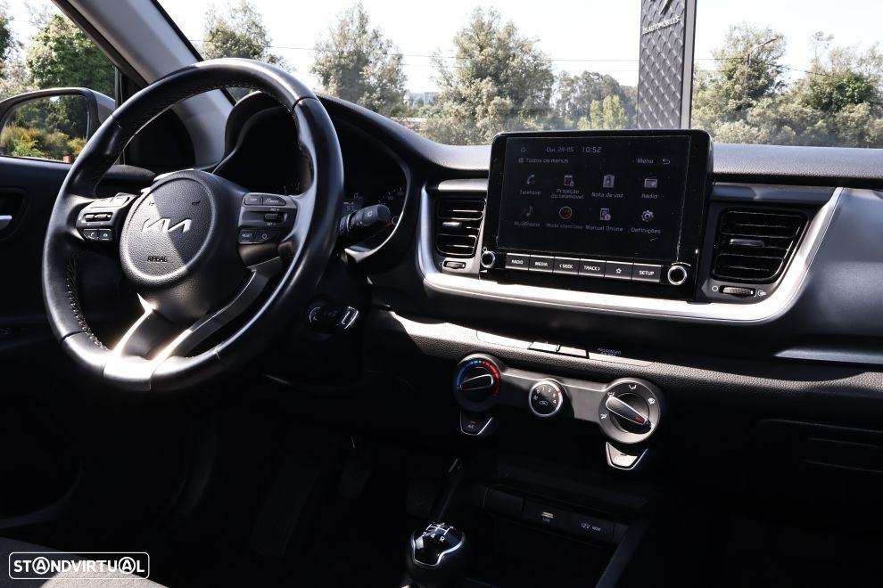 Kia Stonic 1.2 Dynamic - 11