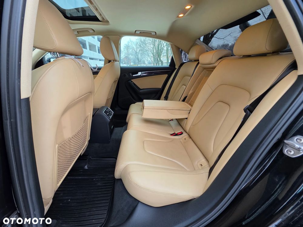 Audi A4 Limousine - 23