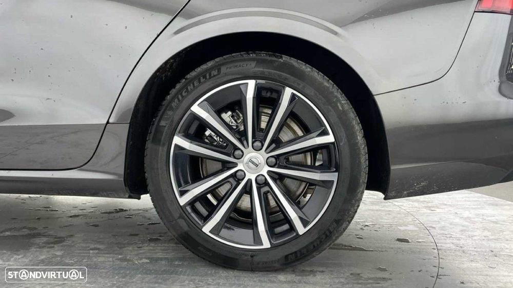 Volvo V60 2.0 T6 AWD TE Essential - 5