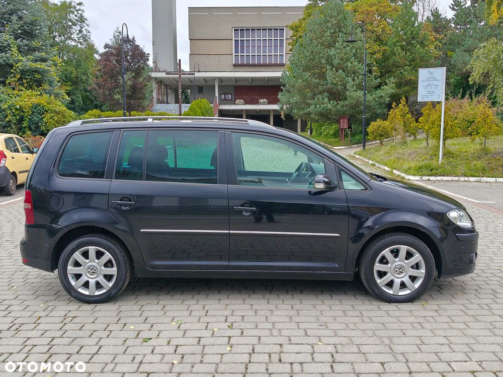 Volkswagen Touran 1.4 TSI Highline Perfectline - 9