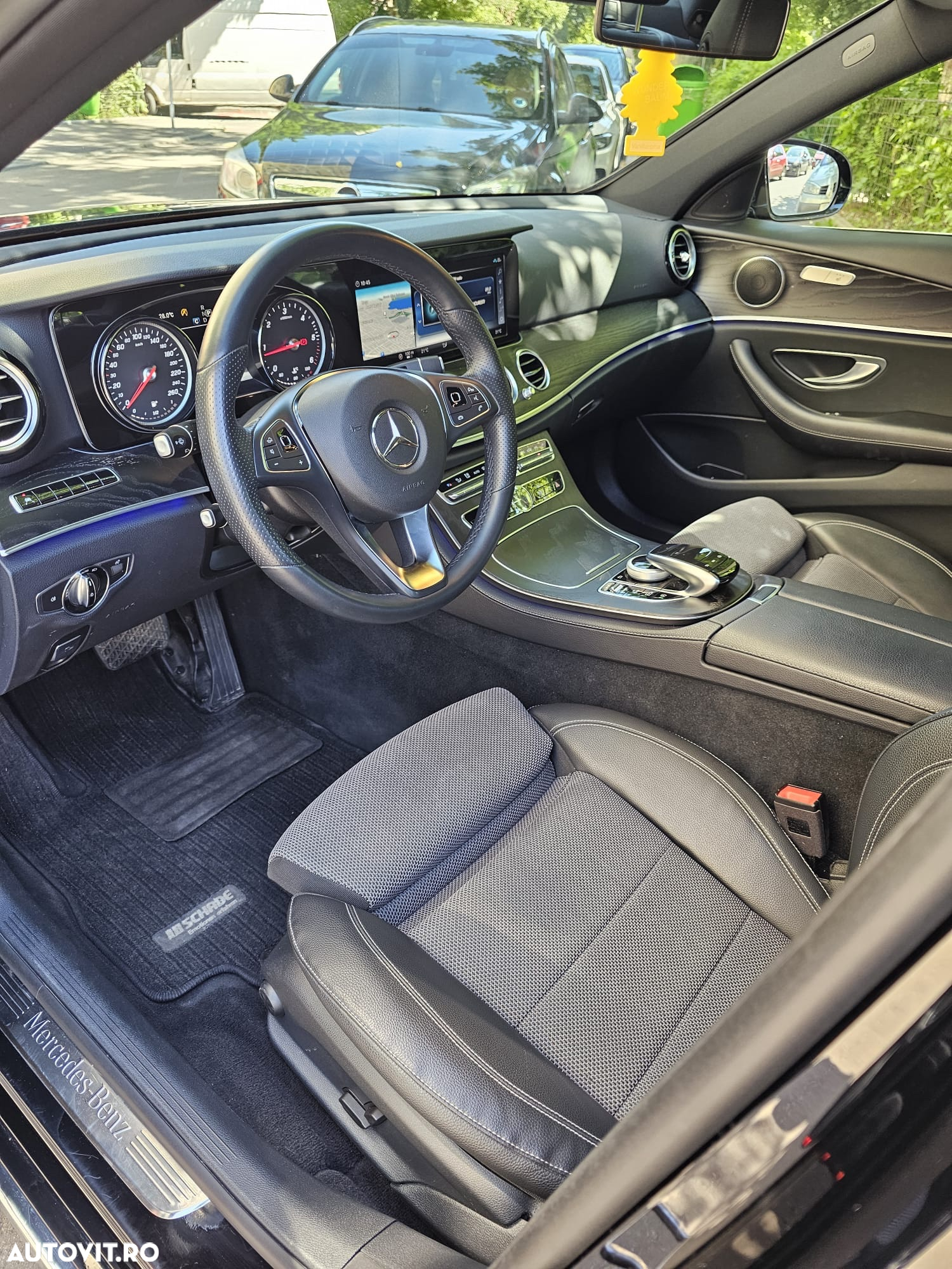 Mercedes-Benz E 220 d All-Terrain 4MATIC Aut. - 3