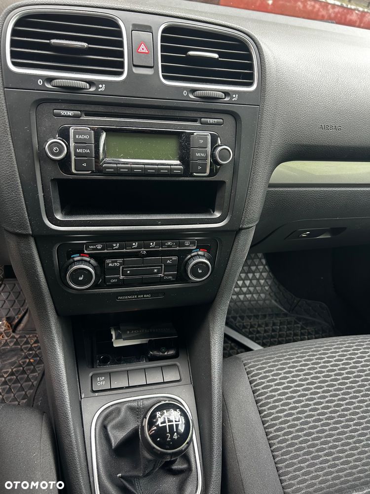 Volkswagen Golf Plus - 31