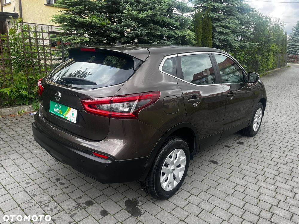 Nissan Qashqai 1.2 DIG-T N-Vision - 4
