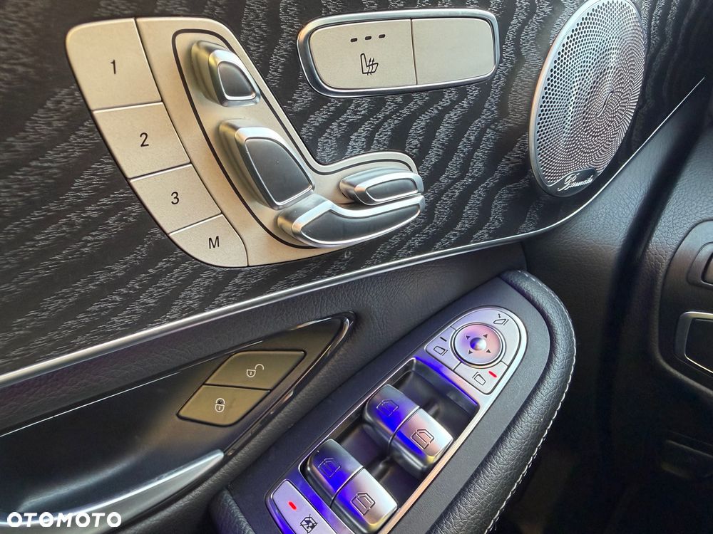 Mercedes-Benz GLC - 15