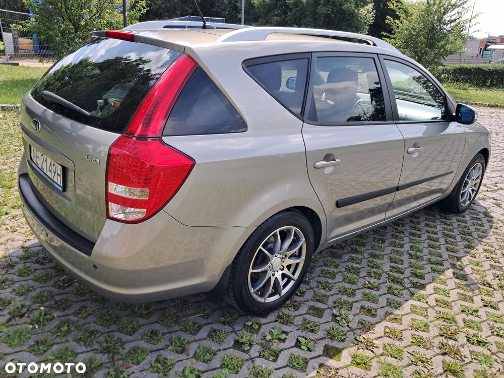 Kia Ceed 1.6 CRDi L - 4