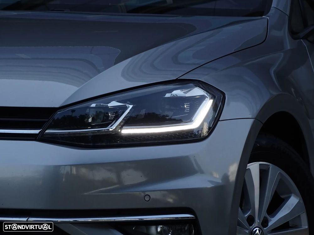 VW Golf Variant 1.0 TSI Confortline - 11