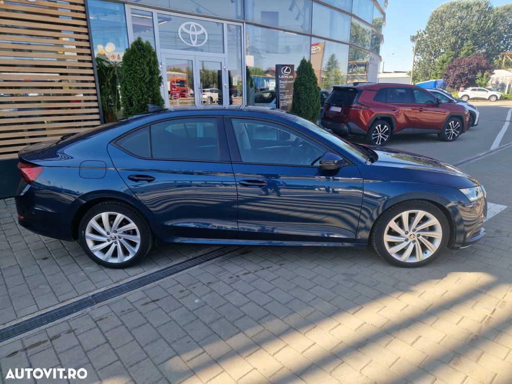 Skoda Octavia 2.0 TDI DSG 4X4 Style - 5