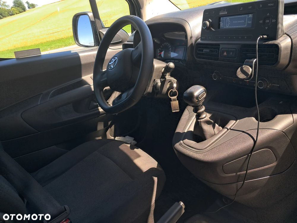Toyota proace city - 19