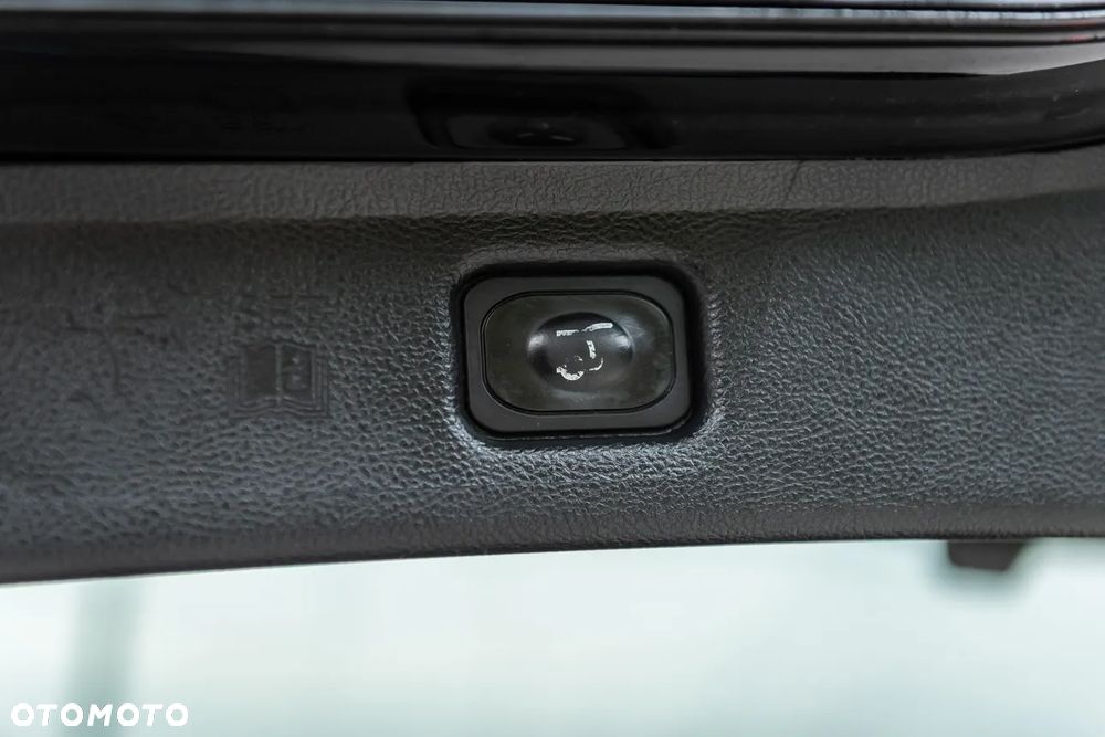 Ford S-Max 2.0 EcoBlue Allrad TITANIUM - 29
