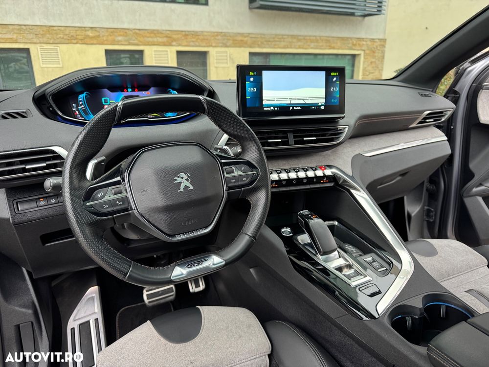 Peugeot 3008 PHEV 300 EAT8 4X4 GT - 33