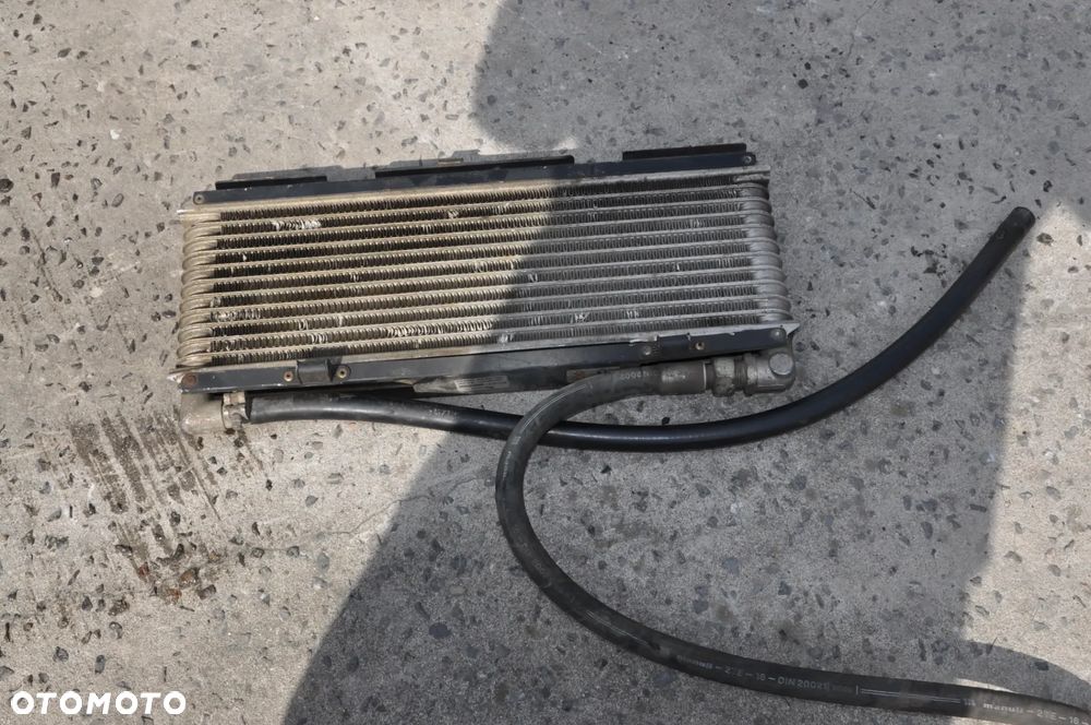 CHŁODNICA OLEJU MASSEY FERGUSON 7480 6480 6485 NR MN024000-41012M - 1