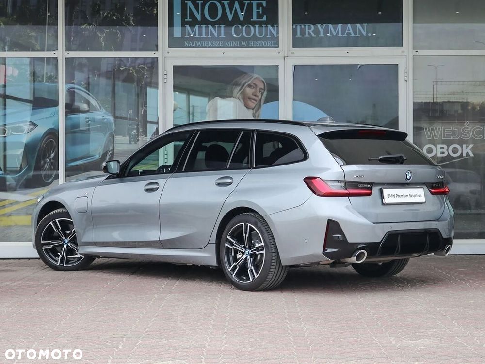 BMW Seria 3 330e xDrive M Sport sport - 6
