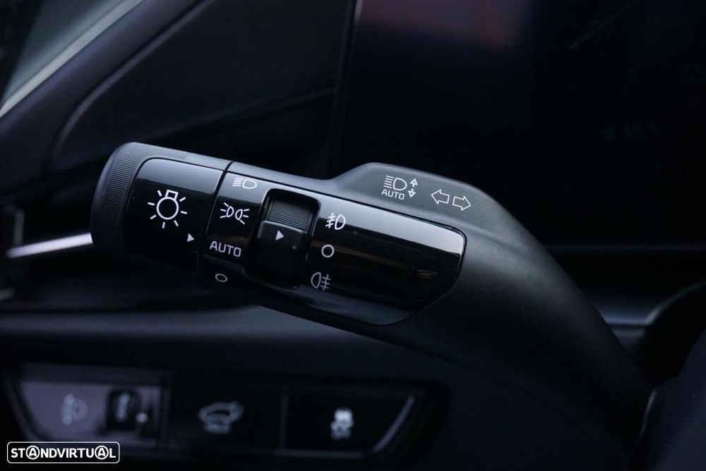 Kia Niro EV 64kWh Tech - 23