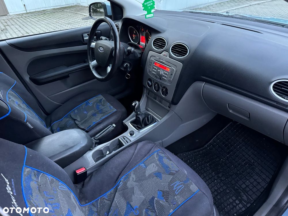 Ford Focus 2.0 Gold X - 10