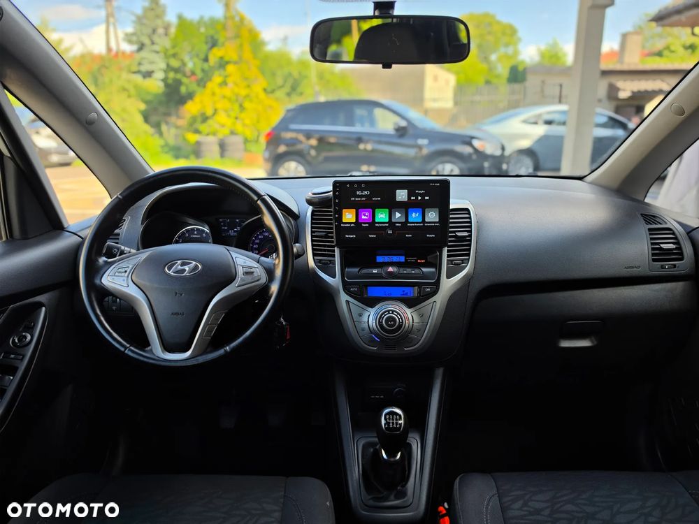 Hyundai ix20 - 30